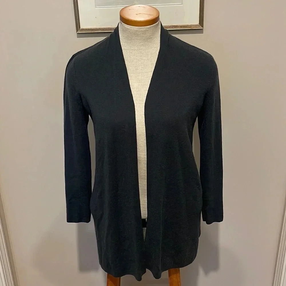 Eileen Fisher - Fine Merino Cardigan in Regenerative Wool - Size PS/PP - Green
